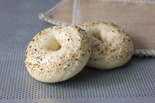 Bagel Everything 100g miljø